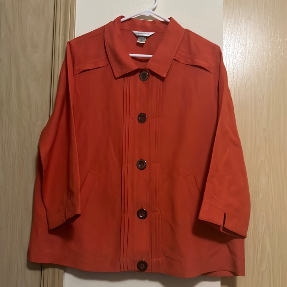 Christopher & Banks Smock Lightweight Jacket
Excellent pre-loved condition.